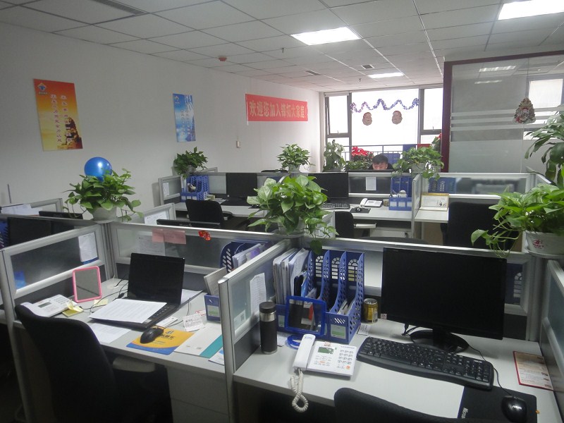  p>郑州锋拓计算机技术有限公司,是以网络营销为发展起点,集设计,研发