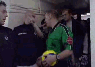 /p></p></a> p>罗伊·基恩青年时代效力于爱尔兰业余球队洛克芒特联足球