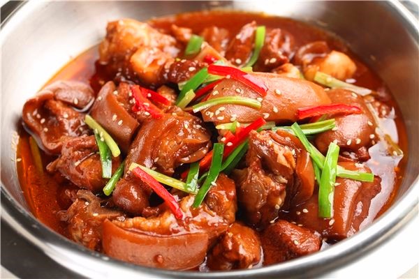 红焖羊肉火锅