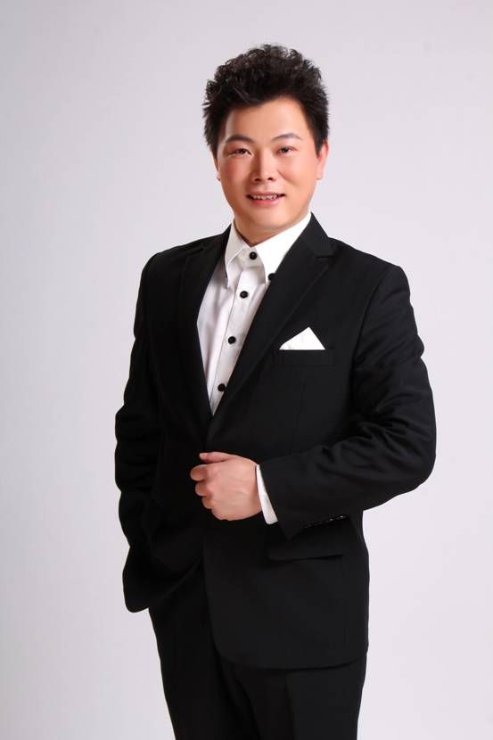 p></p></a>池浩东,男高音,艺术硕士,毕业于 a href=
