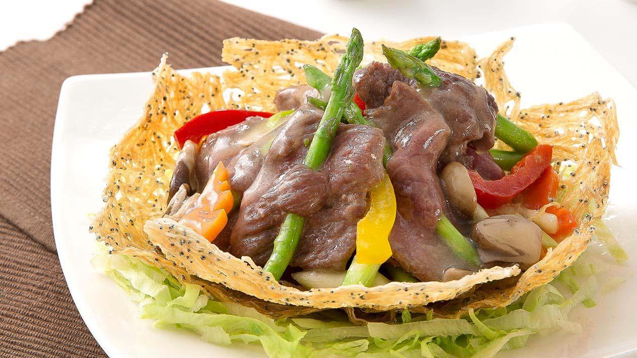  p>酱爆驼鸟肉是一道以驼鸟肉为主要食材制作的菜品. /p>