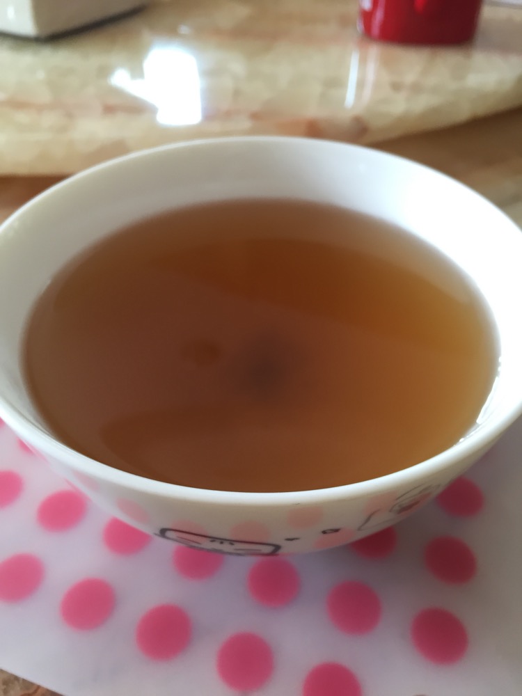  p></p></a>感冒茶,也叫盒仔茶,名字出自源吉林的甘和茶,因为用小盒包装.