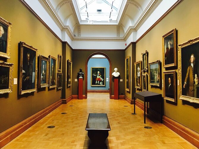 丹麦王室和英国王室_英国王室全家福_英国王室和迪拜王室