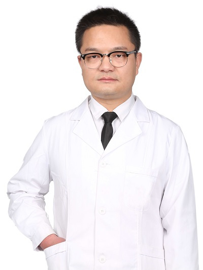 李成辉