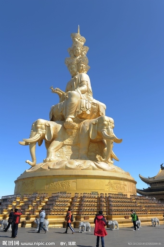 被列为全国重点佛教寺院,海拔3077米,是峨眉游山的终点,由 a target"