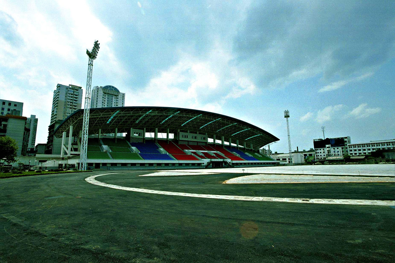 湖南省人民体育场