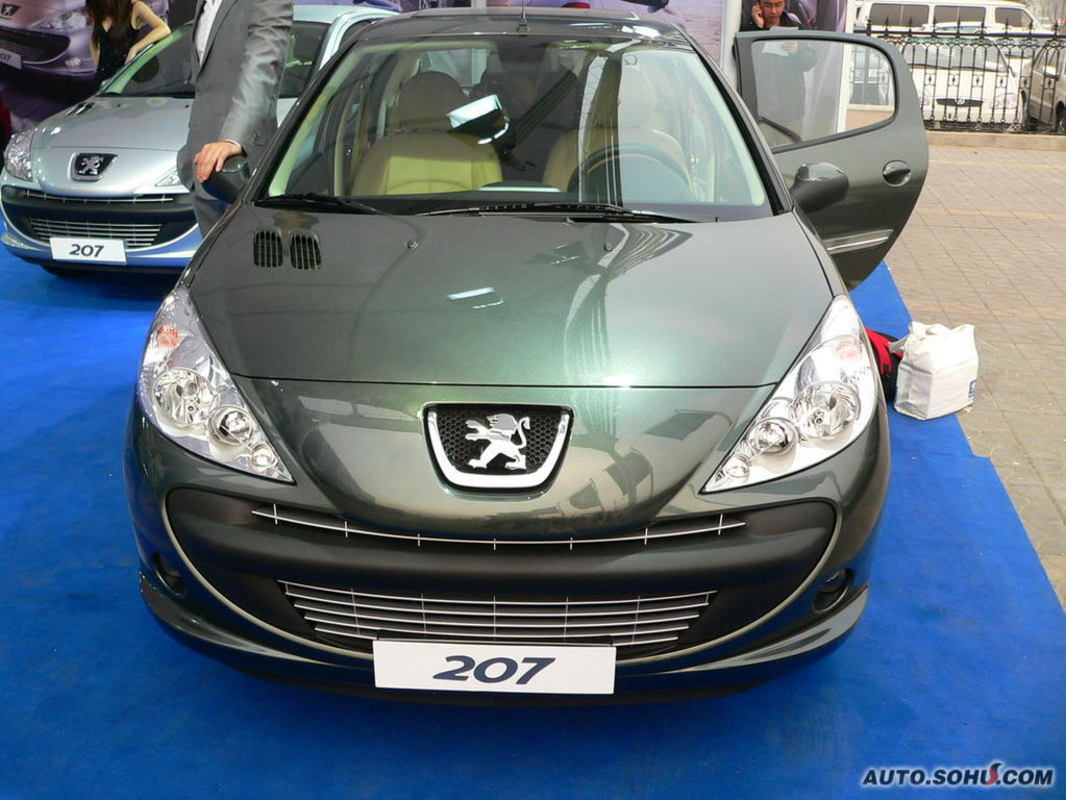 东风标致207