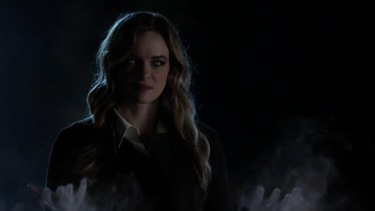  p></p></a>凯特琳·斯诺(caitlin snow),是三代 a target=