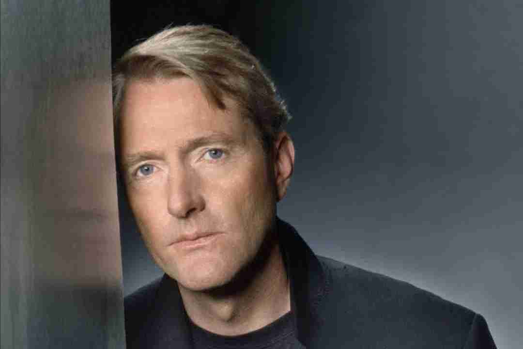 p>李查德,男,别名:李恰尔德,英文名:lee child,出生地 英格兰