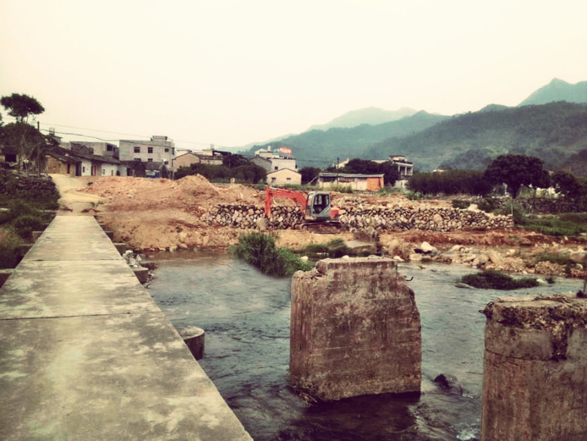 p>北斗镇地处丰顺县中西部,北邻建桥,丰良镇,南连汤西镇,西与五华县