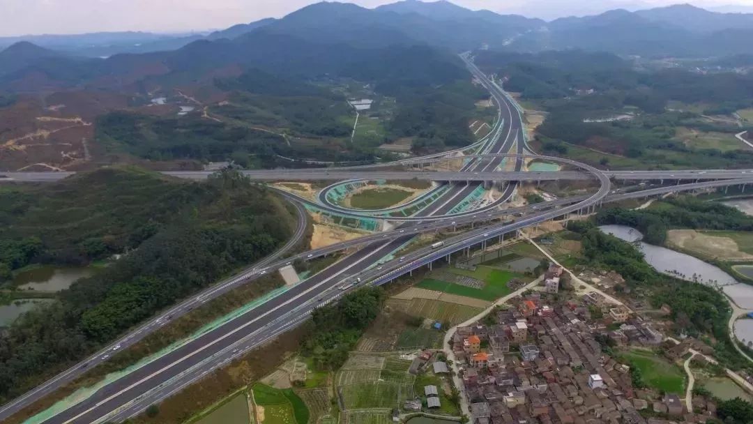 高明—恩平高速公路