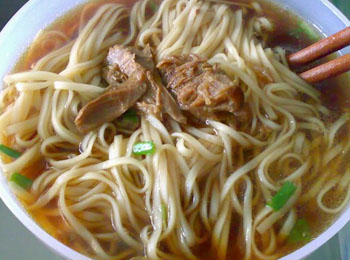 香菇肉丝汤面