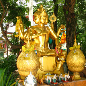 p></p></a> b>大梵天 /b> /p> p>梵天亦称造书天,婆罗贺摩天,净天,华人地区