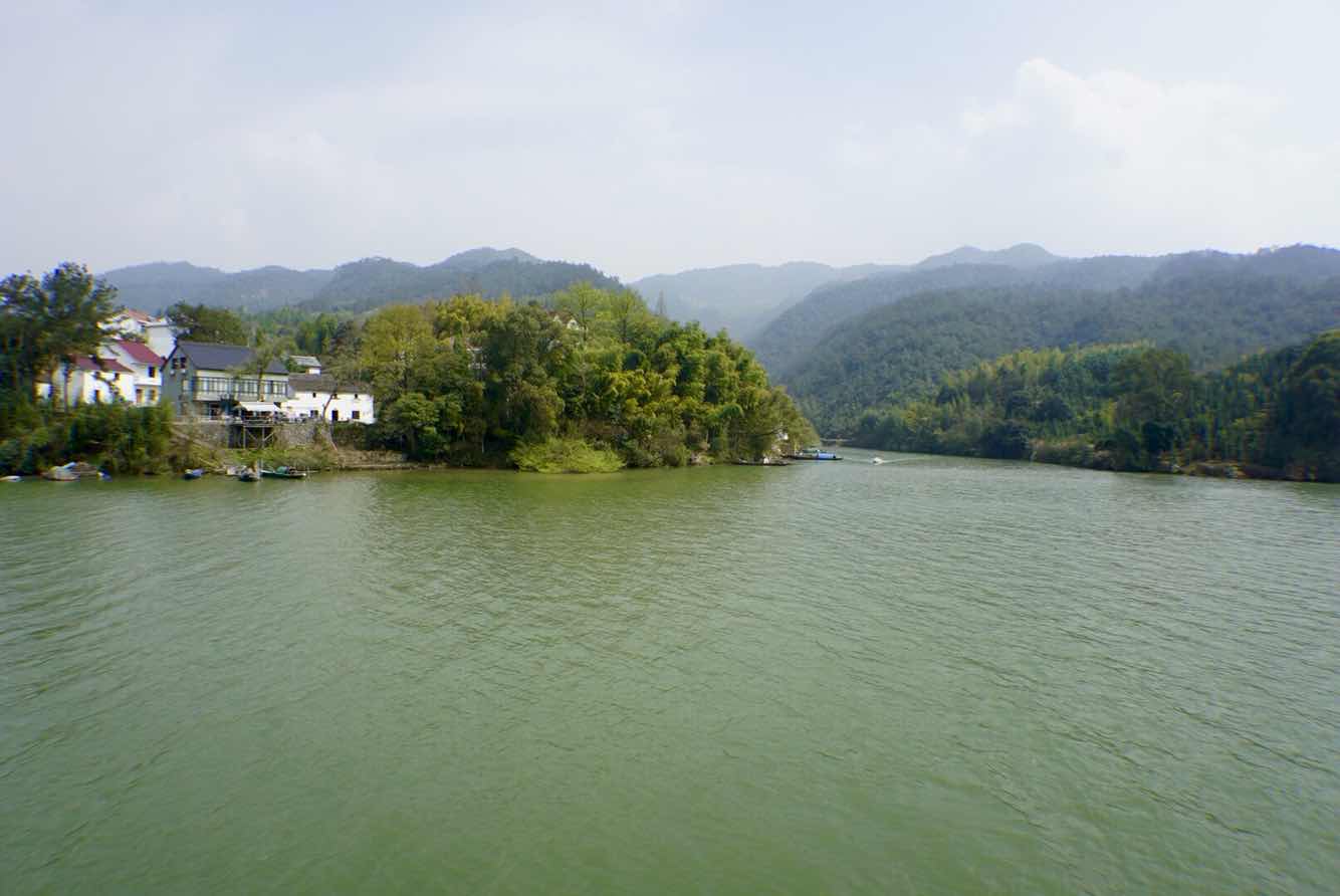 富春江小三峡