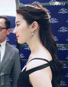 p></p></a>刘亦菲,1987年8月25日出生于湖北省武汉市,华语影视女演员,歌手