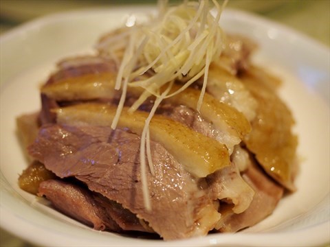 p>皮果白切鹅肉是一种食物,制作原料:有光嫩土鹅 a href data