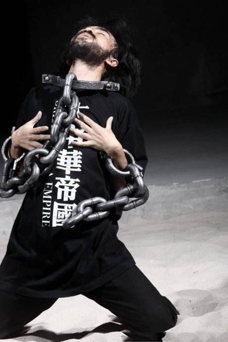 戴着镣铐跳舞 全网资源