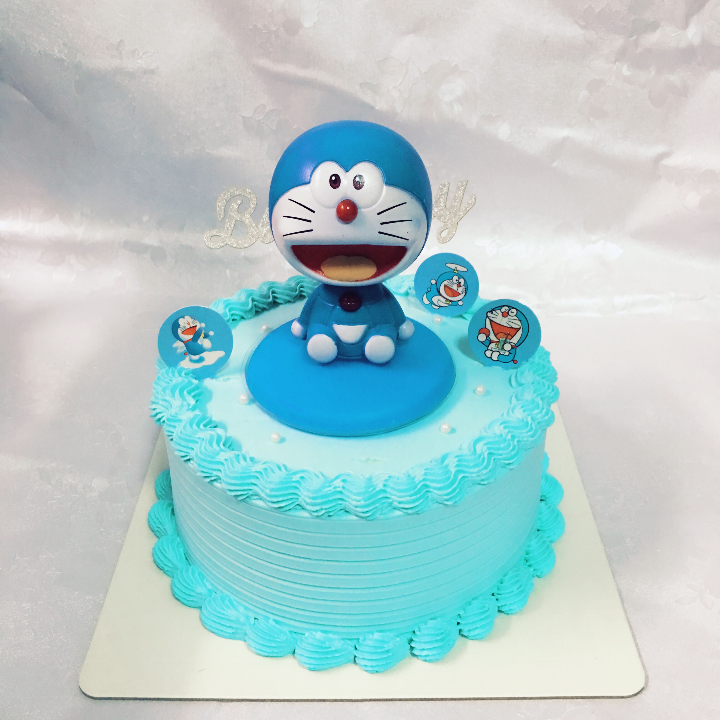 叮当猫生日蛋糕
