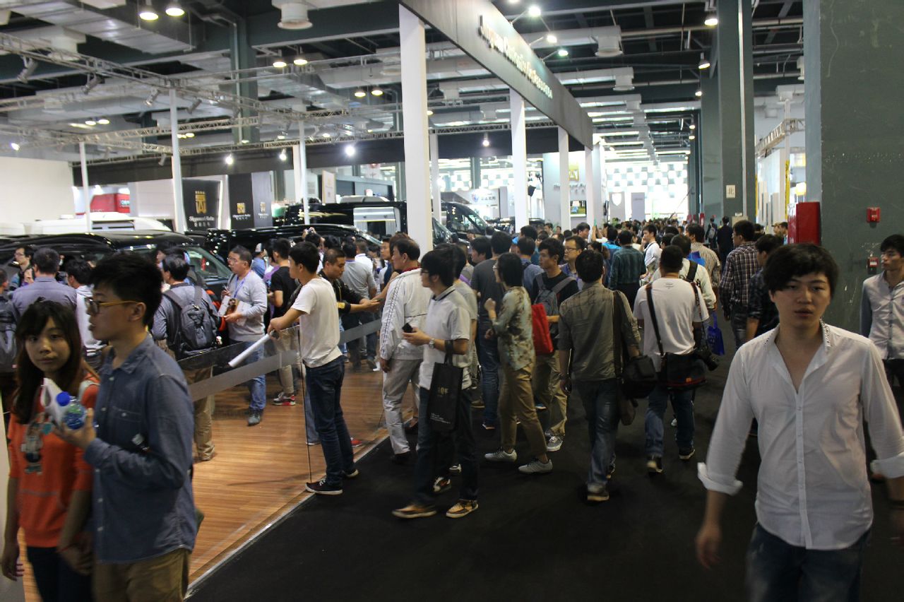 上海改装车展_上海改装车展 车模_2015上海改装车展