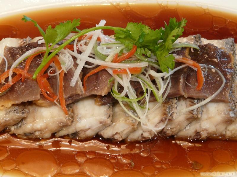 咸肉蒸带鱼