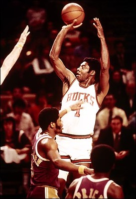 p>奥斯卡·罗伯特森(oscar robertson),1938年11月24日出生于美国 a