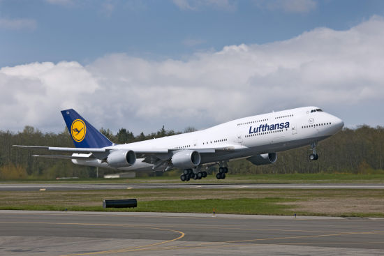 波音747-8客型货机