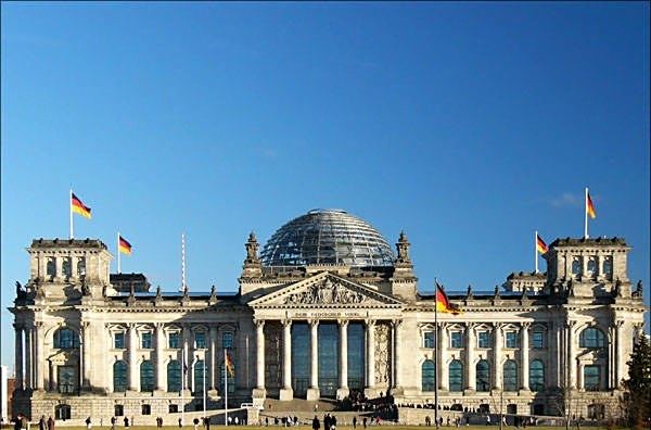 p>德国国会大厦(德语 reichstagsgeb ude,简称国会大厦;官方