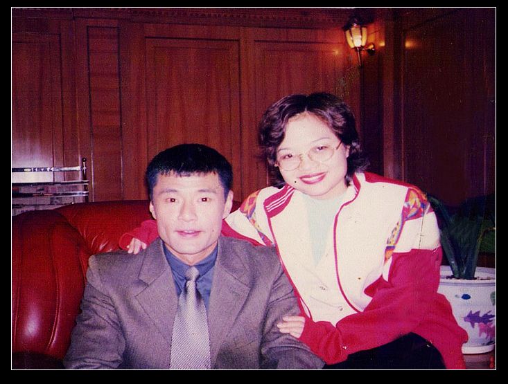 /p></p></a> p>松岗美容美发化妆学校创办于1997年,办学18年,一直享有很好的