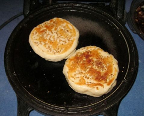 发面芝麻烧饼