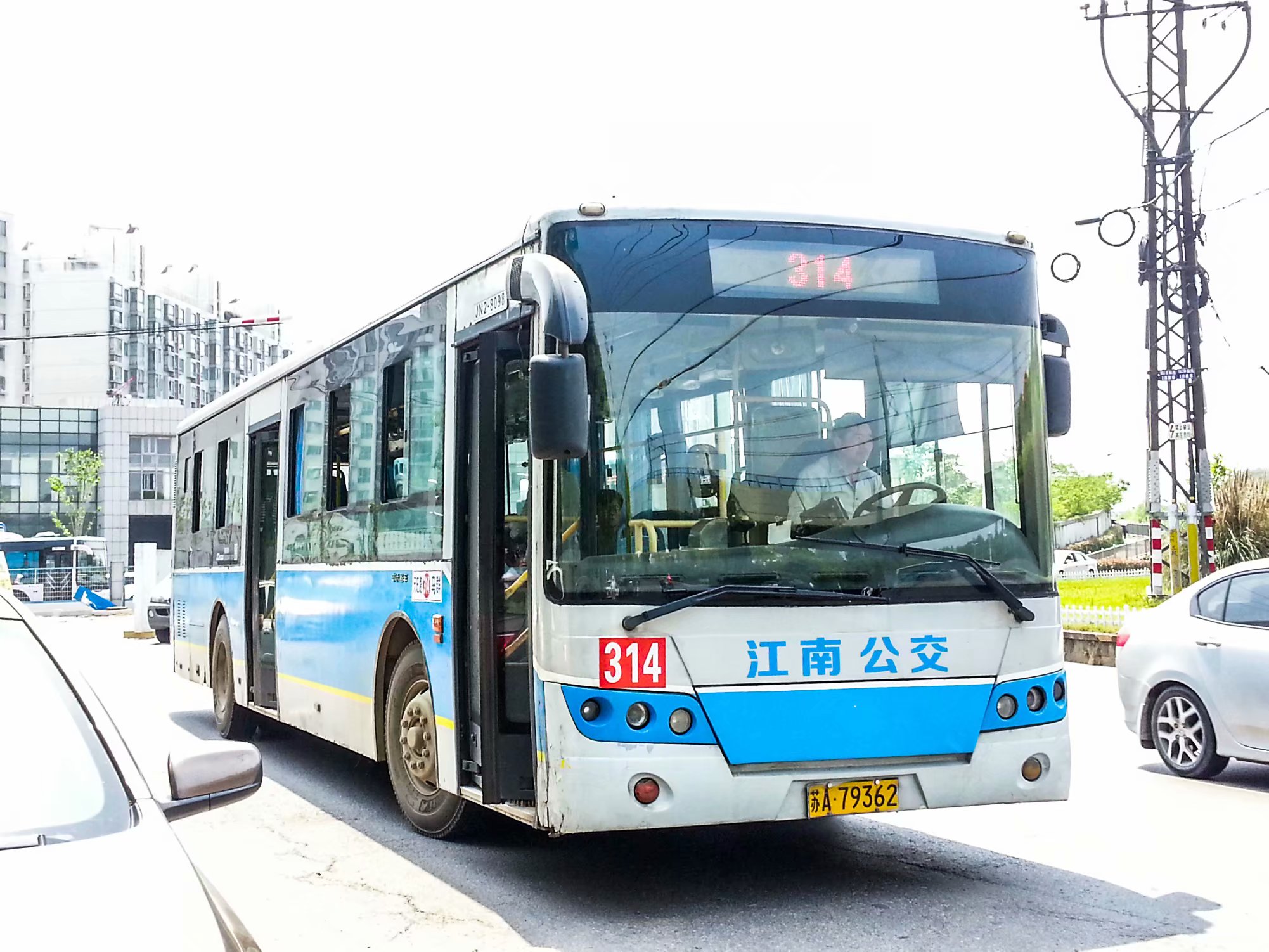 p>南京公交314路隶属于南京公交集团江南公交第二巴士客运有限公司