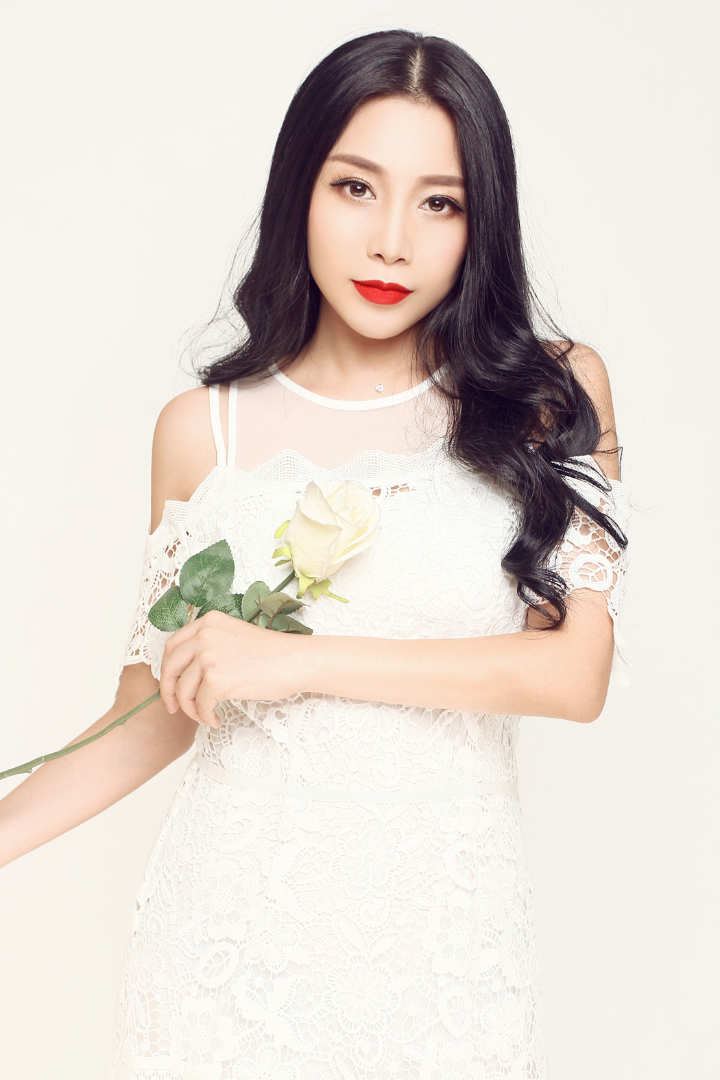 p></p></a>司徒兰芳,1月15日出生于河北省唐山市,中国内地女歌手,毕业于河北