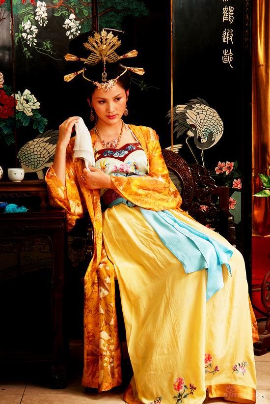李婉僮