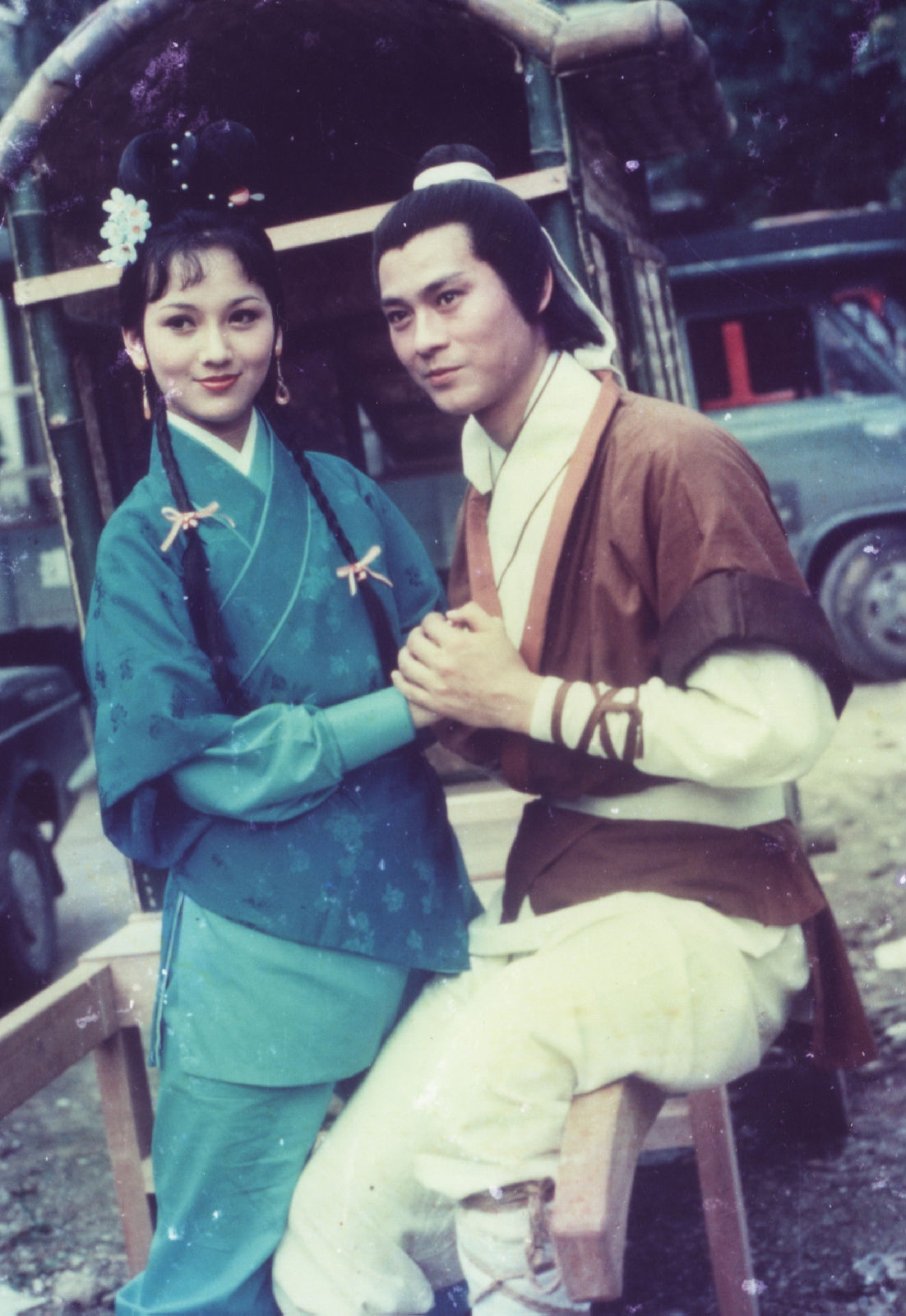 1976年在《 a target=