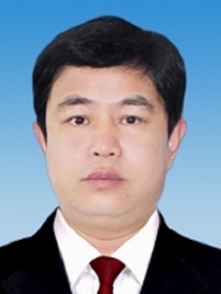 张成伟
