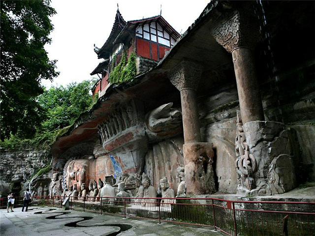 云岩山卧佛寺