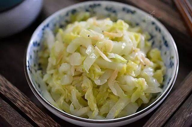 虾皮炒白菜