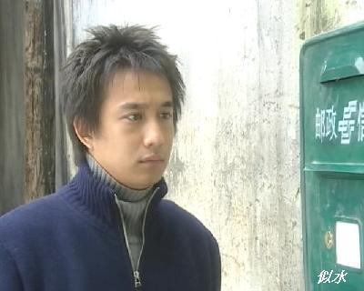  p>《似水年华》是 a target="_blank" href="/item/黄磊/6617" data