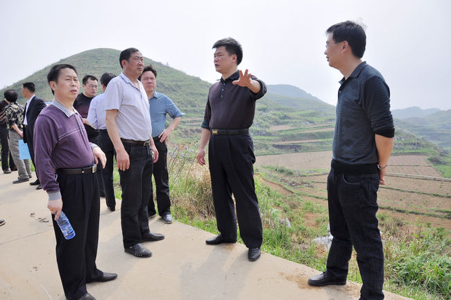 target="_blank" href="/item/冷水江市/2460585" data-lemmaid="