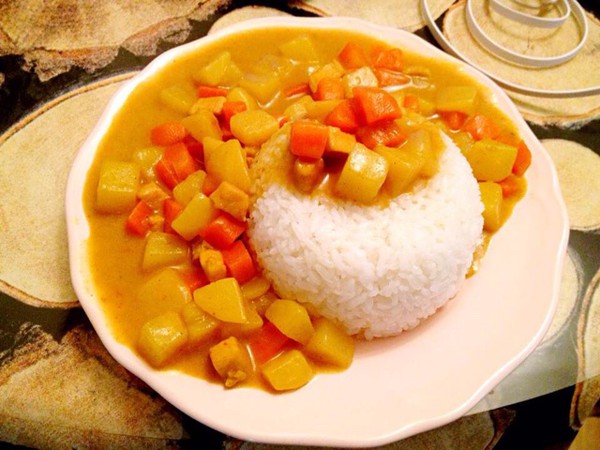 咖喱鸡肉饭