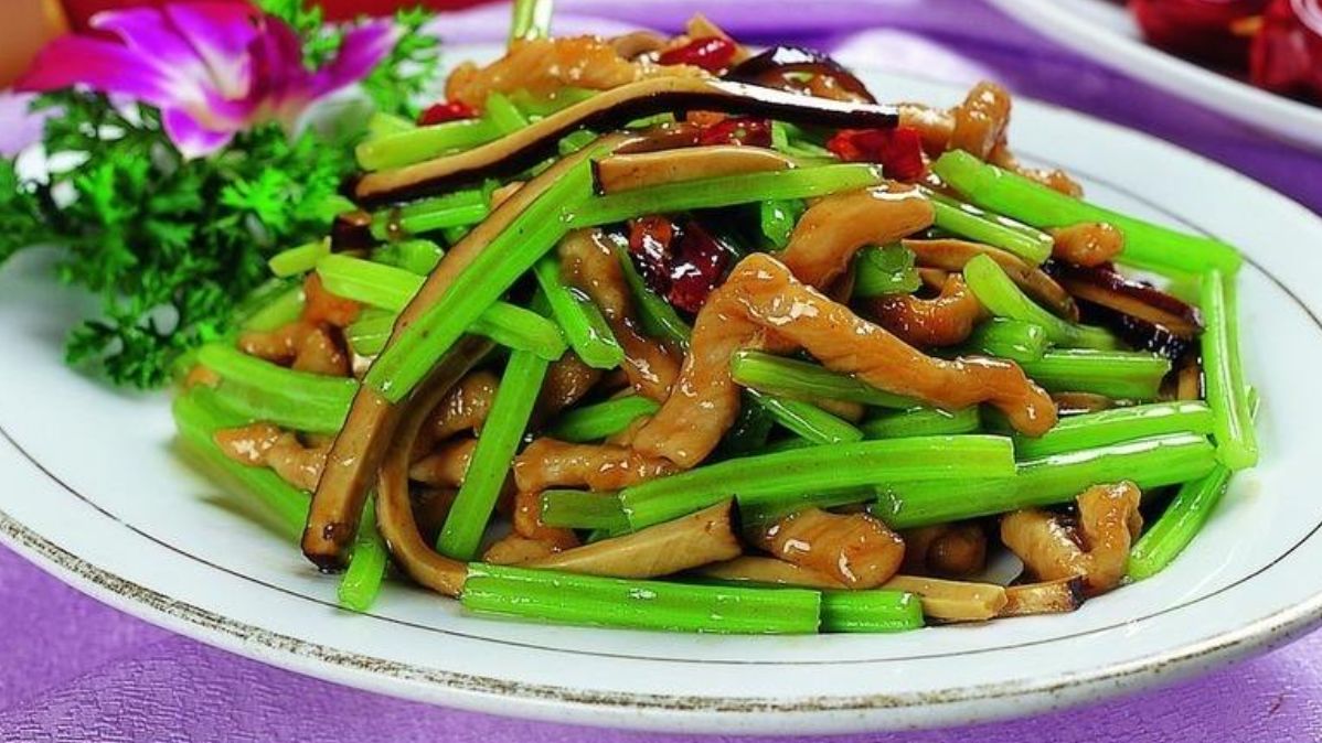 水芹炒肉丝
