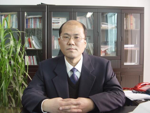 p>赵建钊,男,1965年12月出生河南舞阳,1988年7月毕业于河南师大政教