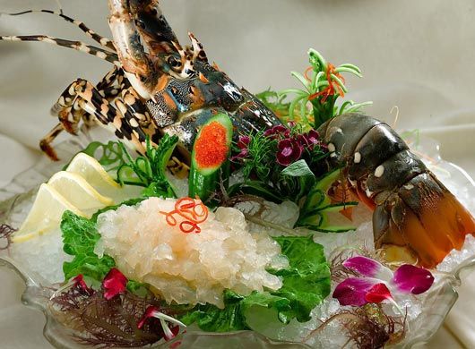  p>刺身龙虾是以龙虾, a href="#" data-lemmaid="40578">生菜 /a>等