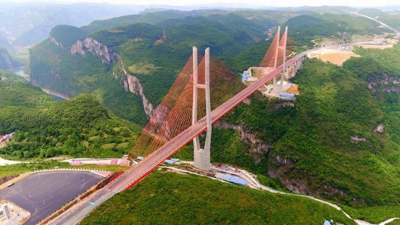 p>六广河大桥(liuguang river bridge,是中国贵州省连接 a target"
