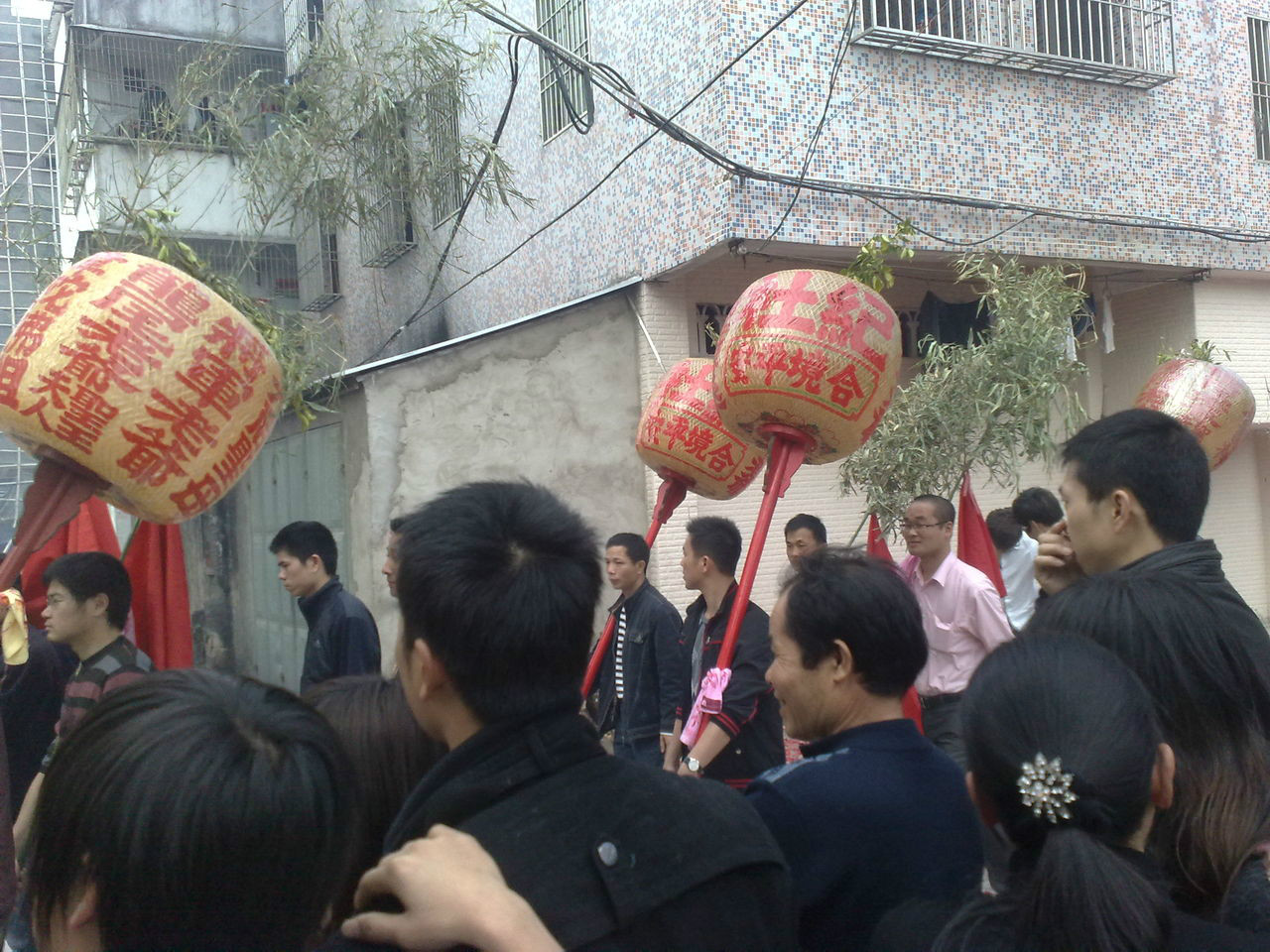 p>主要有:潮阳贵屿何仙陵,仙湖福天宫,潮南峡山龙尾庙,揭西黄山王公