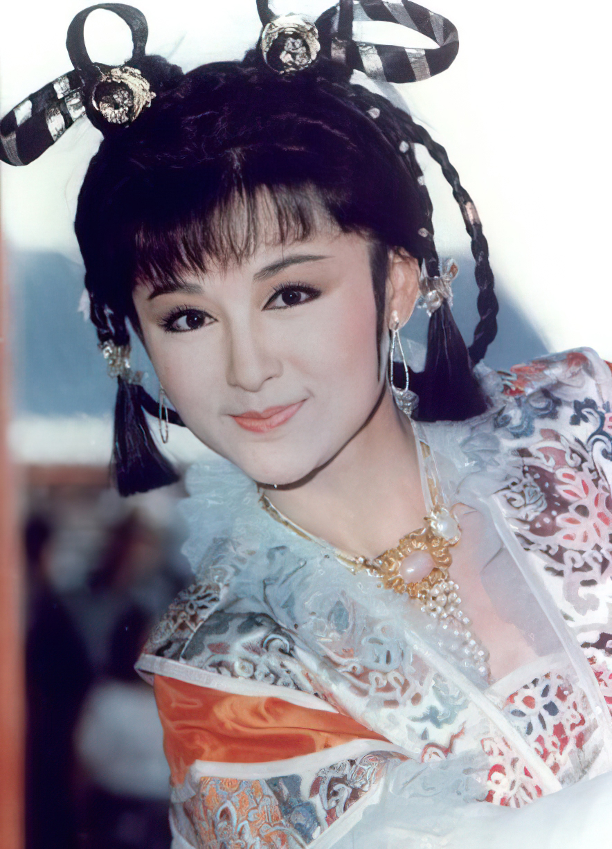 潘迎紫