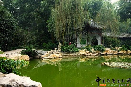  p>重庆动物园(chongqing zoo),原名西区公园,位于重庆市 a target="