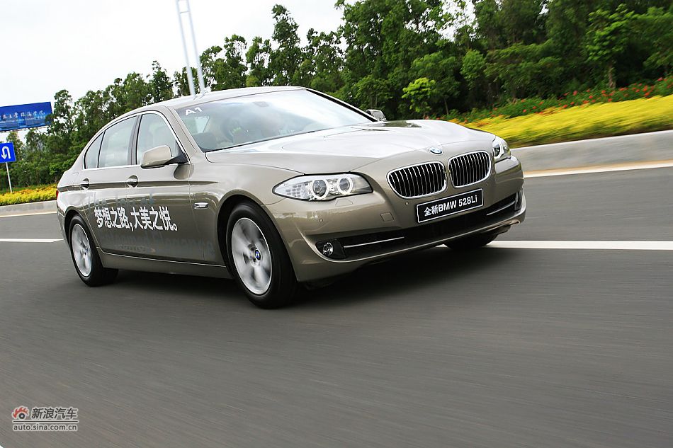 p>宝马(bmw,中文全称为巴伐利亚发动机制造厂股份有限公司,德国汽车