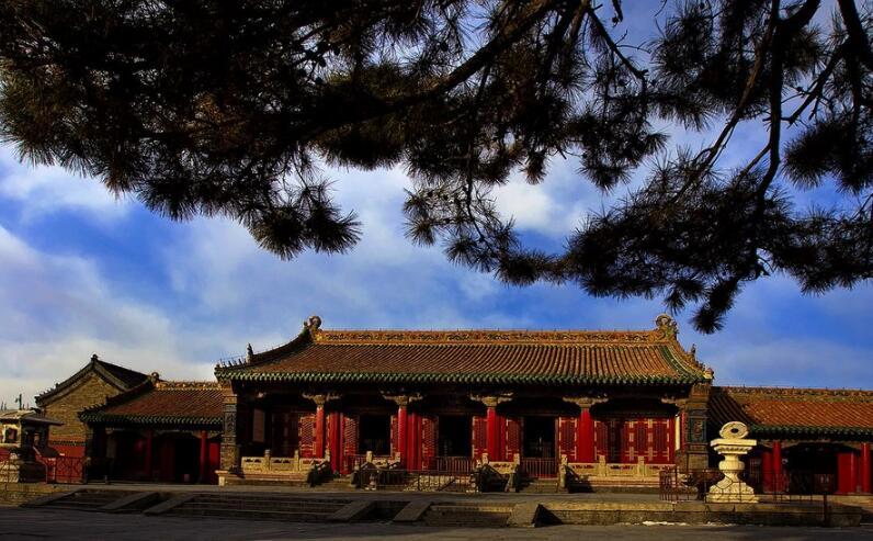  p>沈阳故宫博物院,位于辽宁省 a target="_blank" href="/item/沈阳