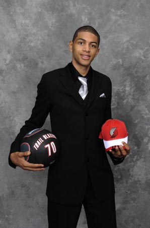  p>尼古拉斯·巴图姆(nicolas batum),1988年12月14日出生于 a target