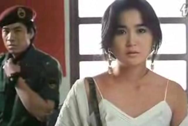  /p> p>1981年温碧霞被星探发掘,拍摄了第一部电影《 a target="